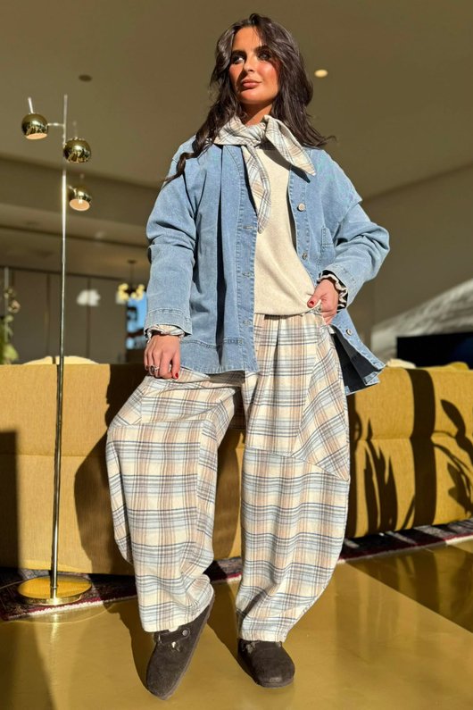 Agnes Plaid Brushed Cotton Barrel Pant Blue